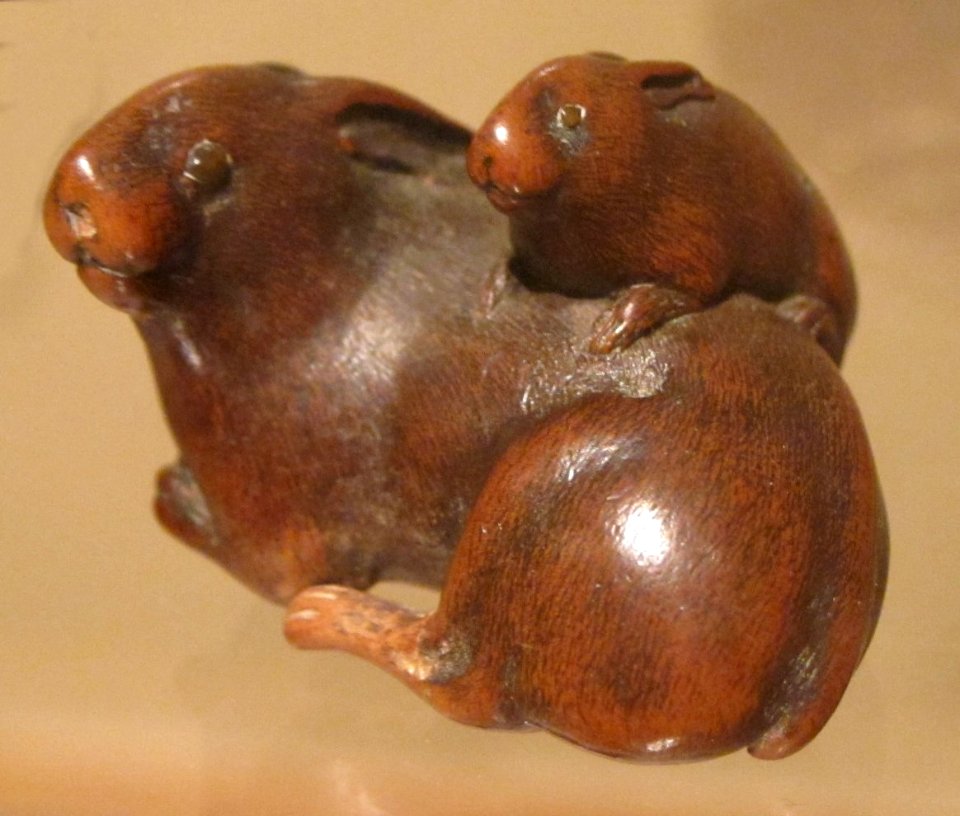 Netsuke with mother rabbit and baby, 19th century, wood, Honolulu Museum of Art
