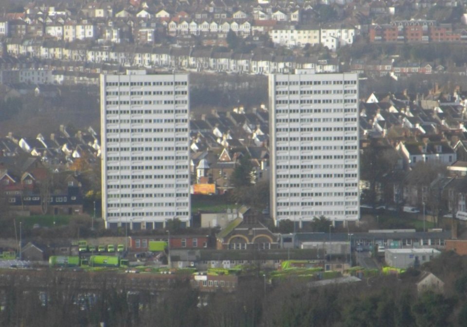 Nettleton Court and Dudeney Lodge from Tenantry Down Road, Race Hill, Brighton (December 2013) (1)