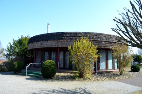 Neu-Anspach, Friedhof Mitte, Trauerhalle photo