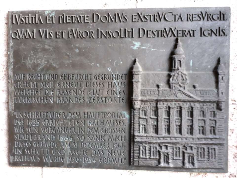 Neuss rathaus chronogramm