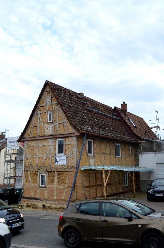 Neuenhain, Schulstraße 15 (2)