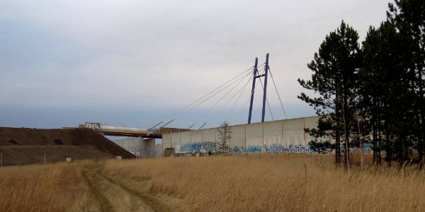 Neuseenbrücke über die B 2 zwischen Gaschwitz und Störmthal (Blick nach Nordnordost) 2017