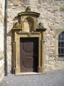 Neuenheerse-Stiftskirche Portal-2
