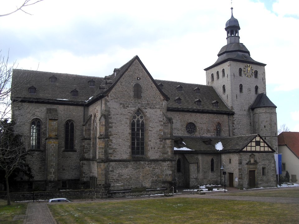 Neuenheerse-Kirche Nordseite