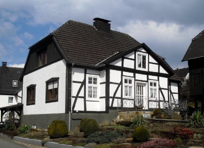 Neuenheerse-Am Netheborn 3