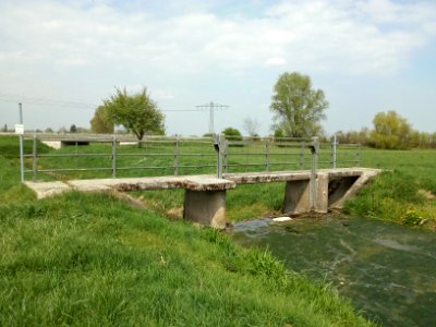 Neuer Kanal, Wehr an der Mündung (2)
