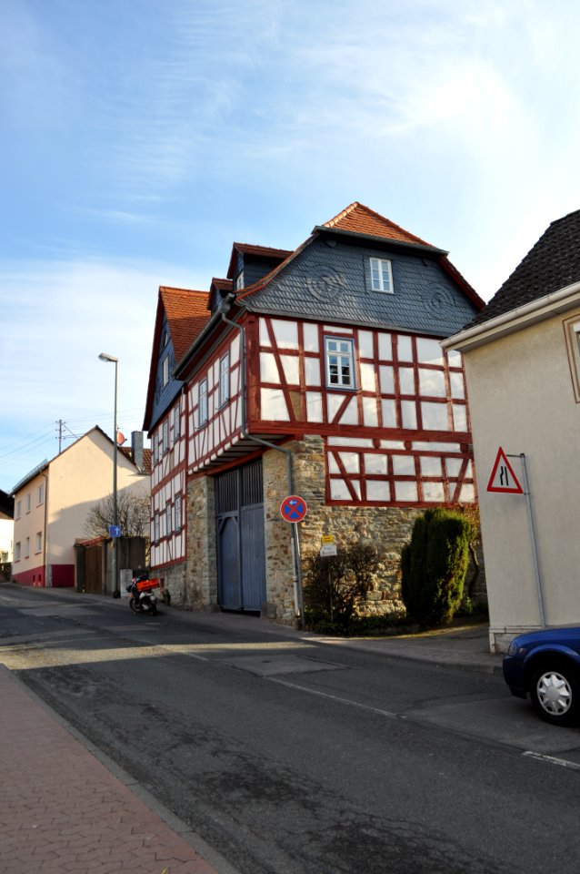 Neuenhain, Hauptstraße 28