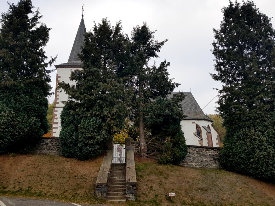 Neundorf-Mutter-Gottes-Kirche (15)