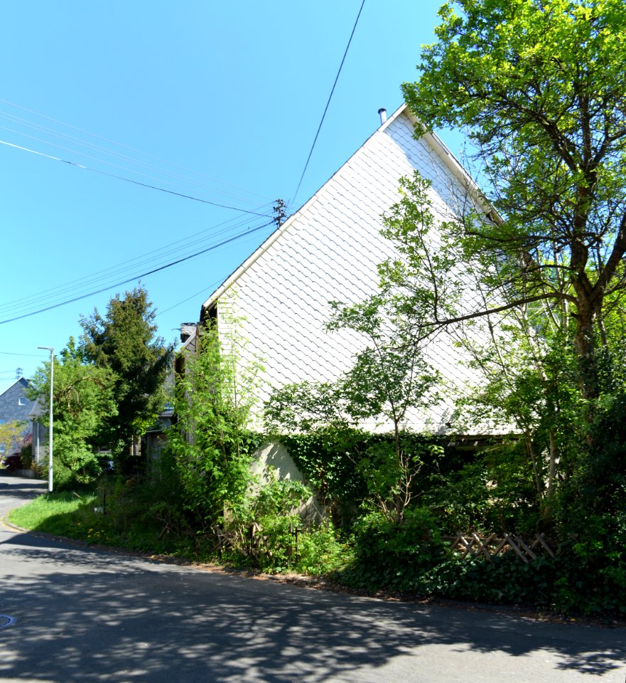Neunkhausen, Klosterecke 5-7 (1)