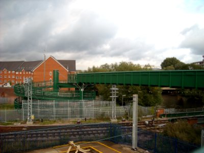 NewBedfordRoute51RailFootbridge