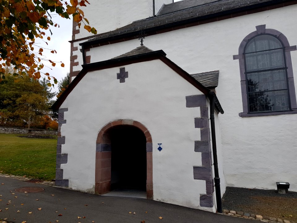 Neundorf-Mutter-Gottes-Kirche (11)