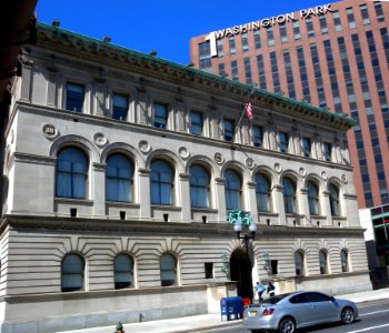 Newark Free Library sunny jeh