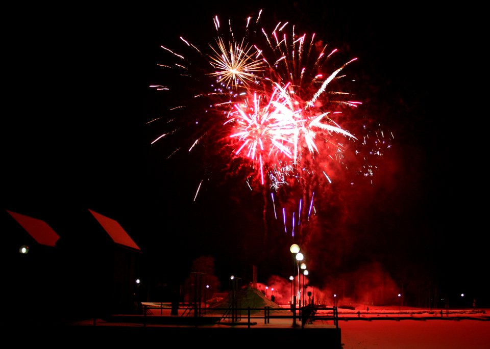 New Years Eve fireworks Oulu 20111231m