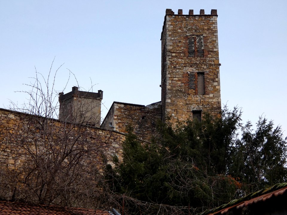 Neuville-sur-Saône - Château de Vimy - Tours