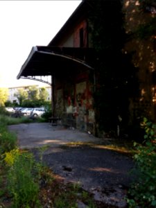 Neuville-sur-Saône - Ancienne gare, côté quai