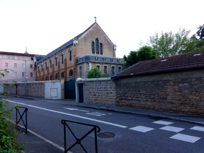 Neuville-sur-Saône - Chapelle de l'établissement scolaire Notre-Dame de Bellegarde