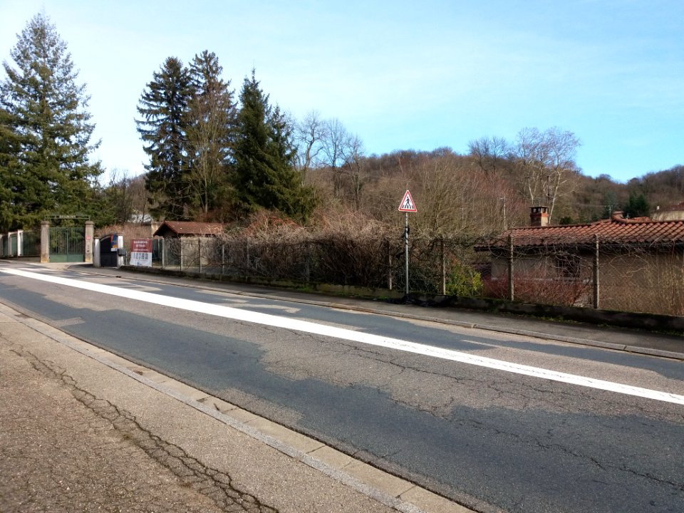Neuville-sur-Saône - Avenue Auguste Wissel - Futur chantier Privilège 44, avant le chemin du Pont des Biches