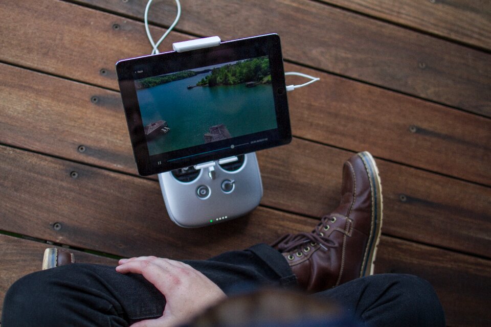Tablet technology watching
