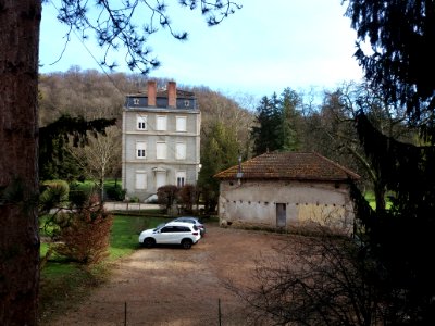 Neuville-sur-Saône - Avenue Auguste Wissel - Domaine Balmont - Bâtiments