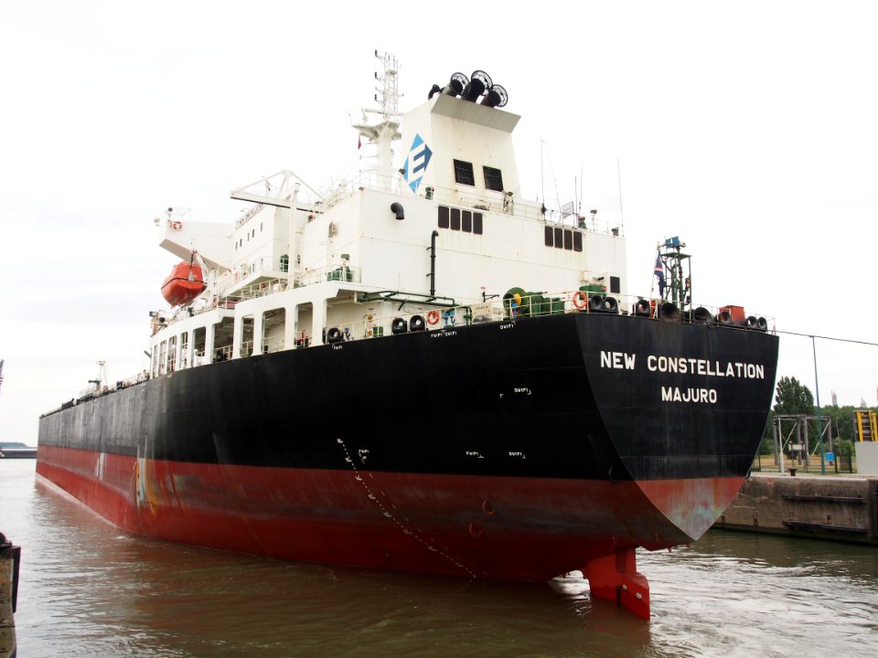 New Constellation - IMO 9308091, Zandvlietsluis, Port of Amsterdam pic8