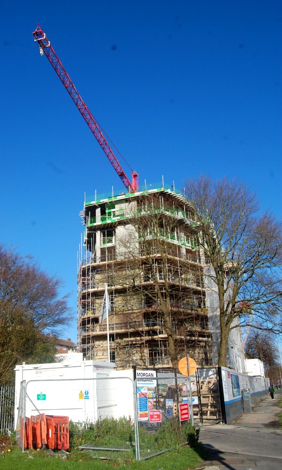 New Flats at Selsfield Drive, Moulsecoomb (February 2020, under construction) (2)