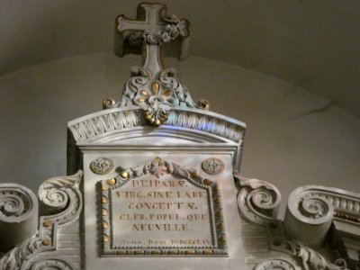 Neuville-sur-Saône - Église Notre-Dame-de-l'Assomption - Haut de la chapelle de la Vierge