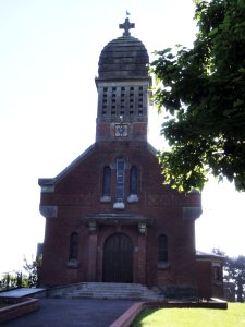 Neuville-Saint-Amand (Aisne) église