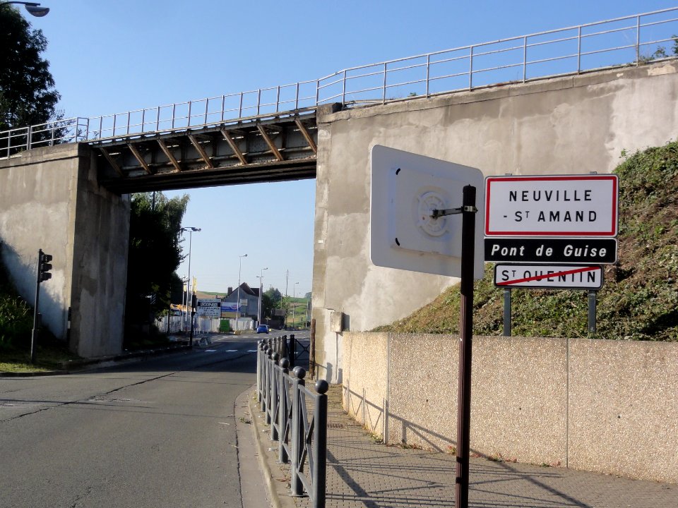 Neuville-Saint-Amand (Aisne) city limit sign Pont-de-Guise