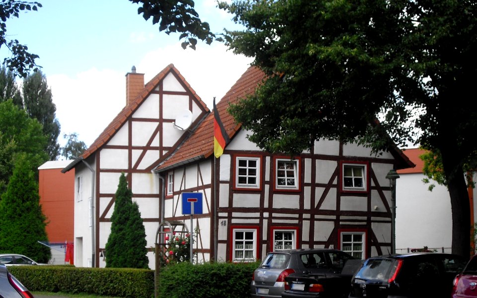 Neuhaus-Sertürnerstrasse 18