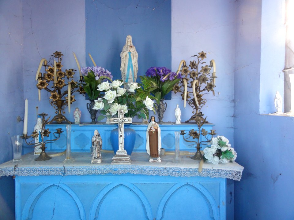 Neuf-Mesnil (Nord, Fr) chapelle Marie, intérieur