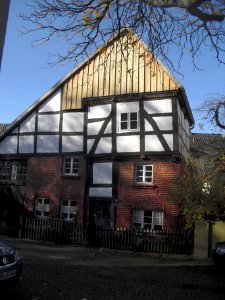 Neuhaus-Kirchstrasse 16