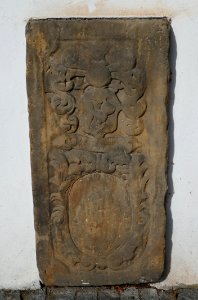 Neuhaus - St. Heinrich und Kunigunde - Grabplatte Valentin Köpffle