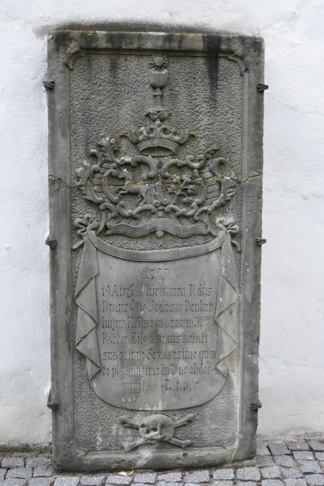 Neuhaus - St. Heinrich und Kunigunde - Grabplatte - Denker