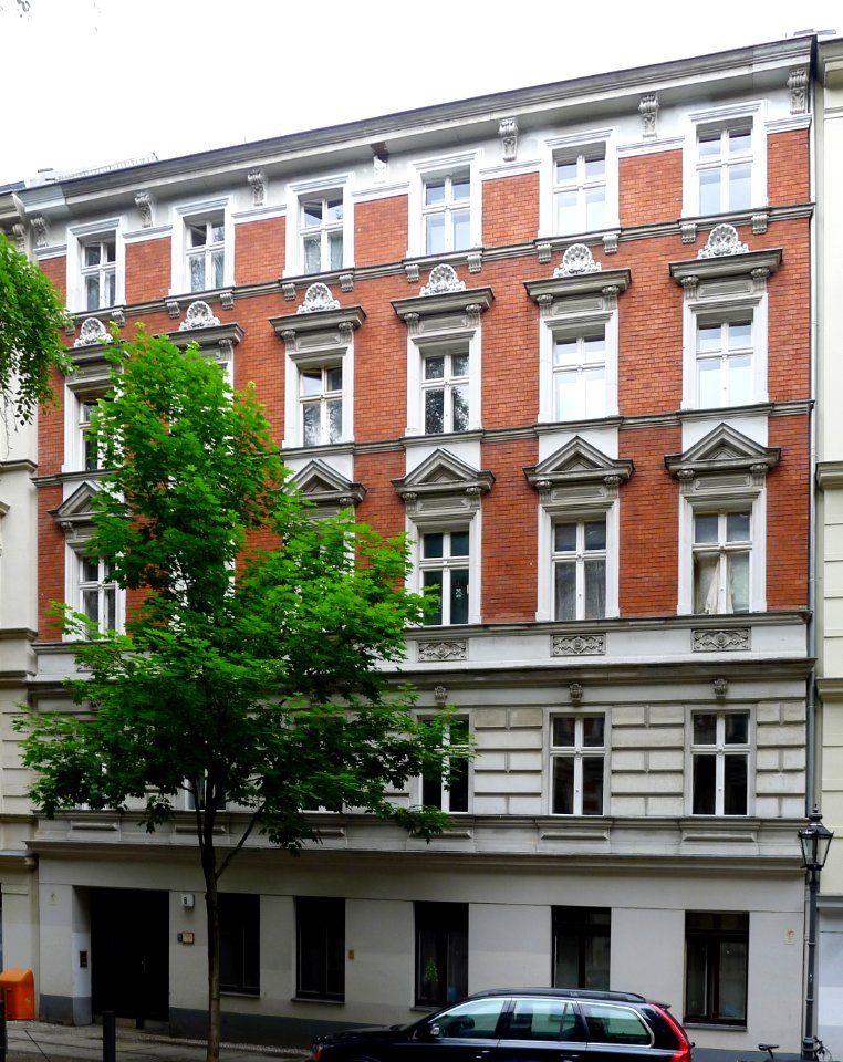 Neufertstraße 8 (Berlin-Charlottenburg)
