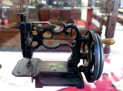 New England sewing machine, undated - Bennington Museum - Bennington, VT - DSC08599 photo