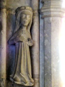 Nevill tomb, Mereworth 02