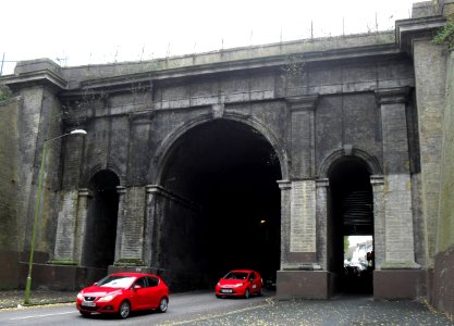 New England Road Viaduct, New England Road, Brighton (NHLE Code 1380101) (November 2010)