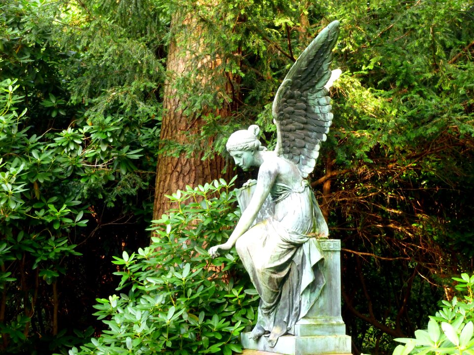 Cemetery angel figure symbol