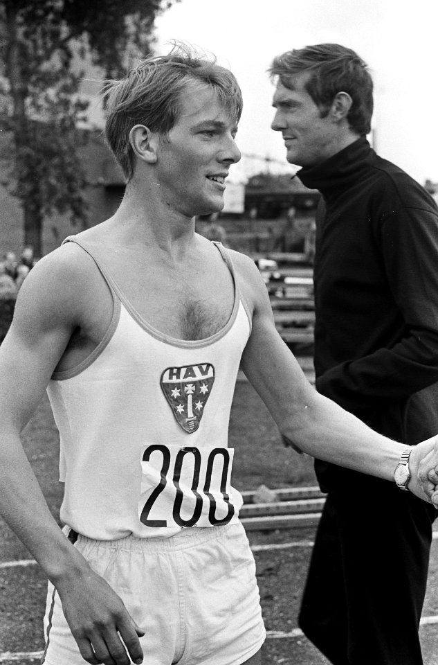 Nederlandse Atletiekkampioenschappen Rotterdam. Nummer 2 400m horden heren winna, Bestanddeelnr 920-5980