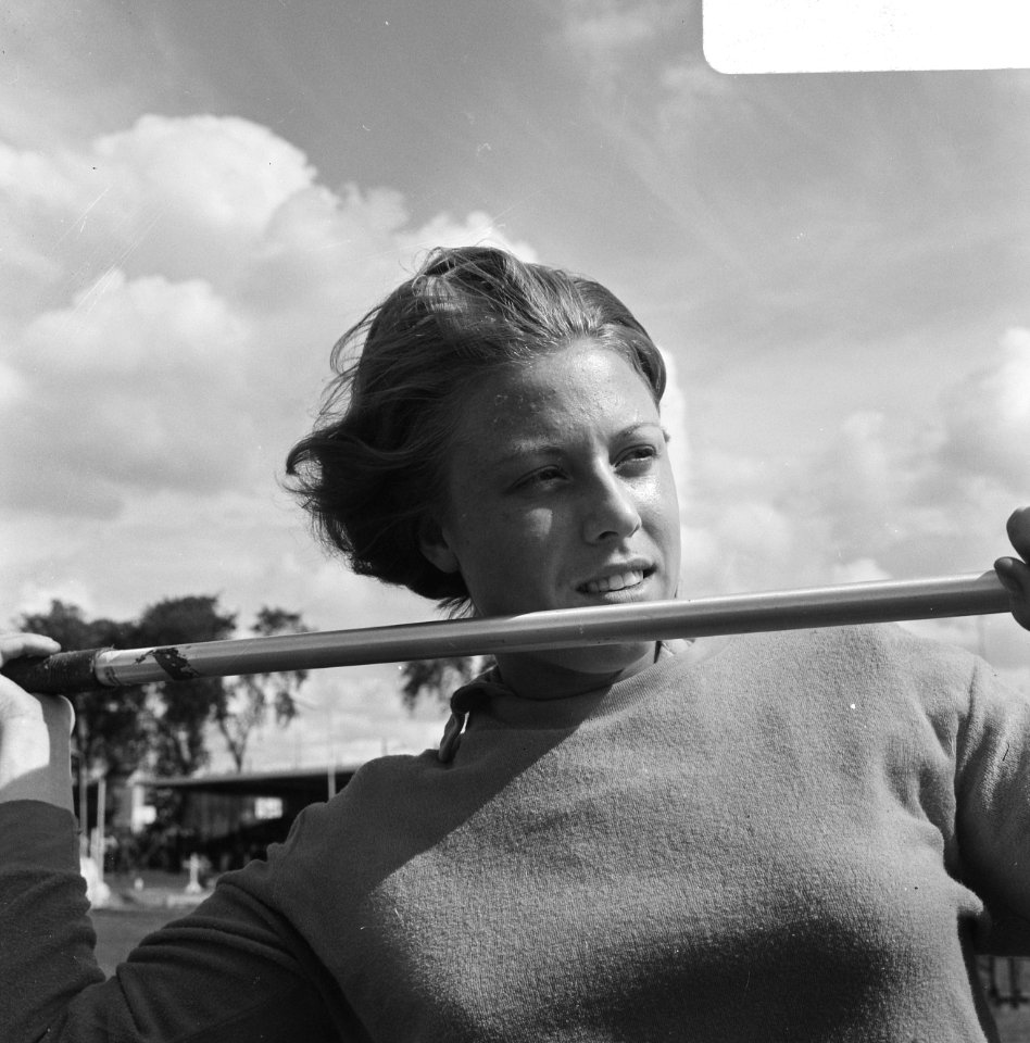 Nederlandse Atletiekkampioenschappen Rotterdam. Els van Noorduyn speerwerpen, Bestanddeelnr 920-5969