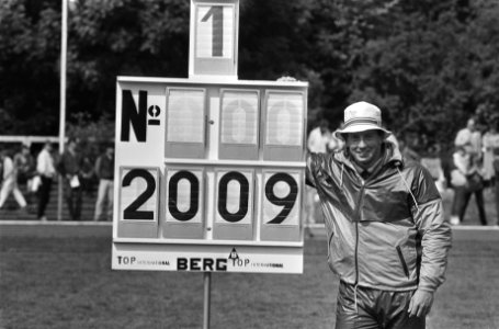 Nederlands record kogelstoten, Olympische titel en Gouden Spike voor Erik de Bru, Bestanddeelnr 932-9955
