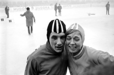 Nederlands Schaatskampioenschappen te Deventer, Kees Verkerk en Carry Geyssen ka, Bestanddeelnr 918-6111