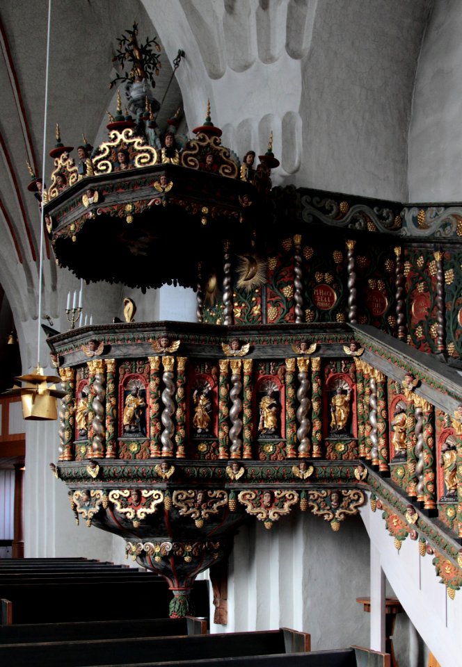 Nederluleå Church Pulpit 20151020 02