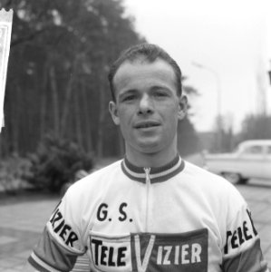 Nederlandse wielerploeg aan Tour de France 1964 gepresenteerd, (kop) Cees Haast, Bestanddeelnr 916-2246