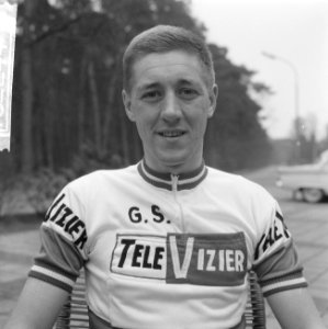 Nederlandse wielerploeg aan Tour de France 1964 gepresenteerd, (kop) C van Espe, Bestanddeelnr 916-2244