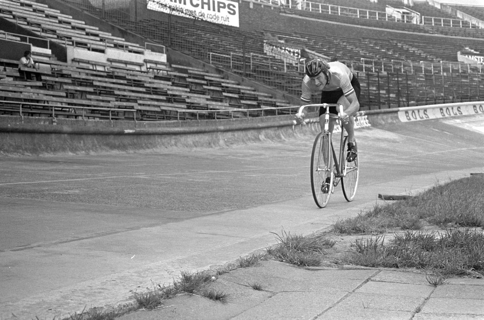 Nederlands kampioenschap Wielrennen tijdrit 1 kilometer voor amateurs in Olympis, Bestanddeelnr 925-7555