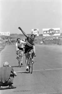 Nederlands Kampioenschap Wielrennen voor Nieuwelingen. Jan Alting werd kampioen, Bestanddeelnr 920-5261
