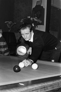 Nederlands kampioenschap biljarten ereklasse 471, Bert van Nijnatten (Steenberg, Bestanddeelnr 926-1525
