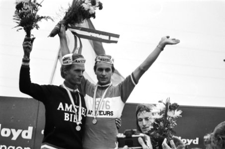 Nederlands kampioenschap wielrennen amateurs in Simpelveld kampioen Arie Hassink, Bestanddeelnr 928-6522