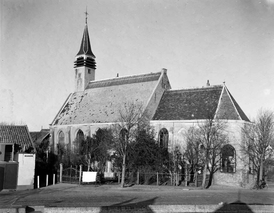 Nederlands Hervormd Kerkje te Schipluiden gaat in restauratie, Bestanddeelnr 907-5432